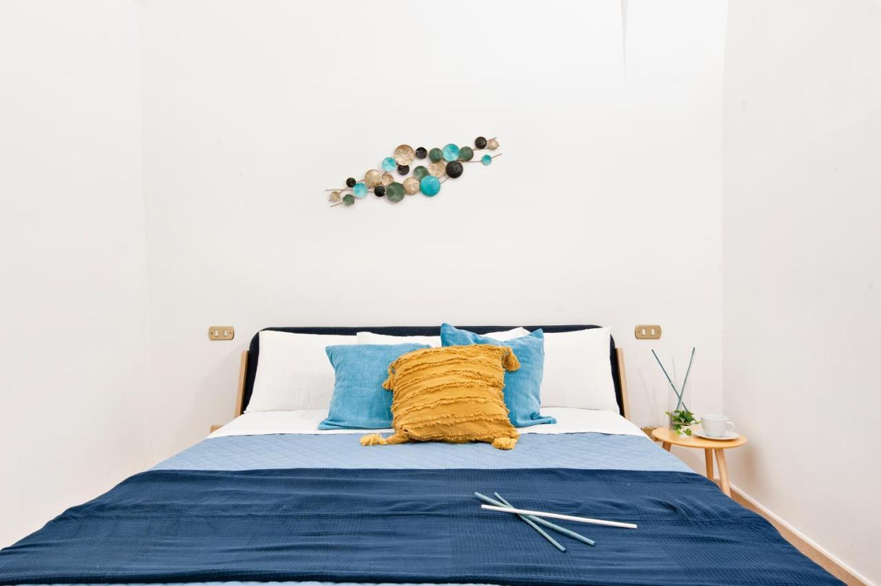 Blue Loft - Old Town Apartment Sit Lecce Exterior foto